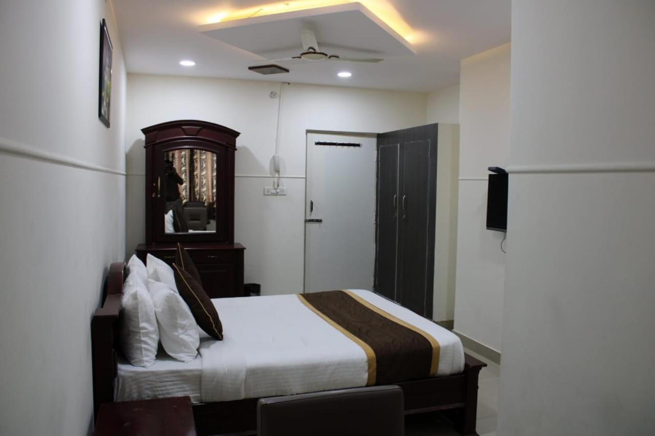 Maldives Inn Bangalore Exterior foto